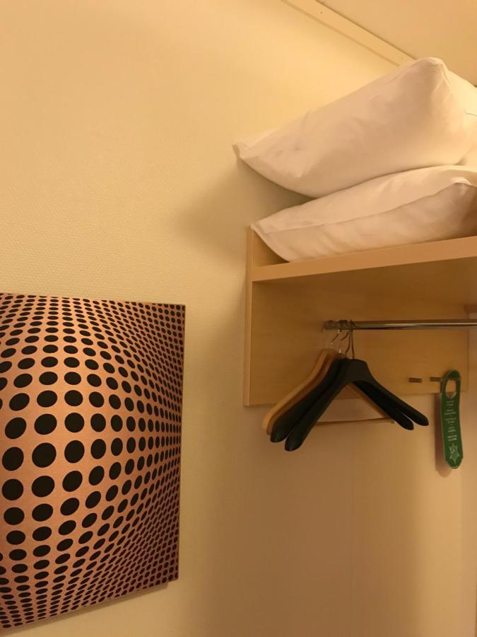 Hotell Beach Room 3*